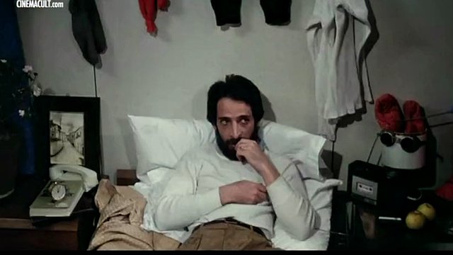 Célébrités nues - Scènes de strip-teaseuses et de strip-tease Vol.3