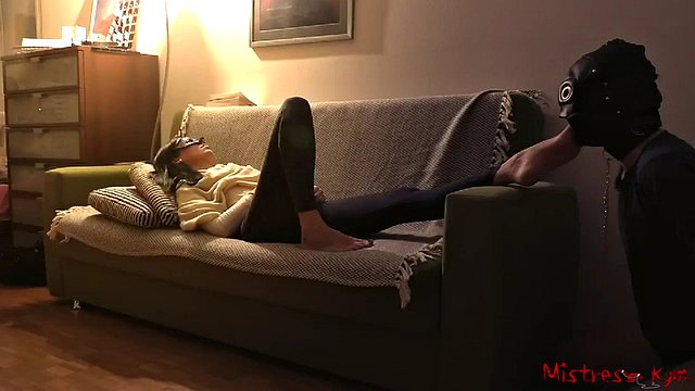 Send me a message to exchange bondage thug alexa