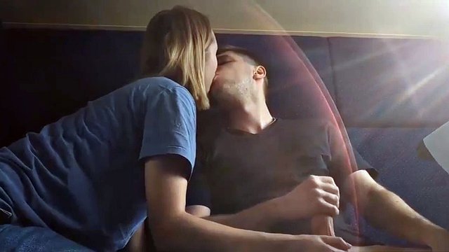 DOUBLE CUM IN THE MOUTH OF STEPSISTER ON THE TRAIN TRAVELER (Samia Duarte)