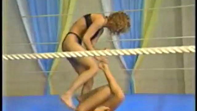 Golden Girls Bikini Wrestling