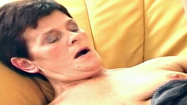 Ibi abuela primer anal