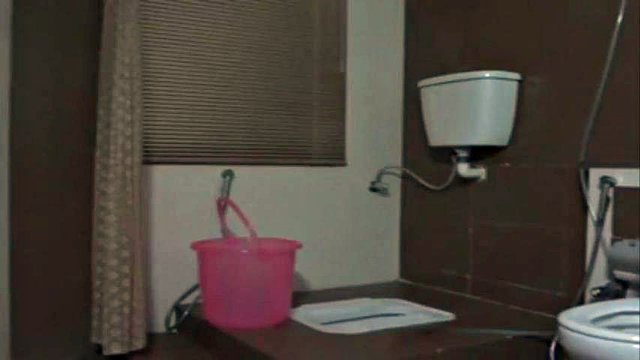calda ragazza francese viene scopata in una vera casa: grandi tette, pompini e porno amatoriale