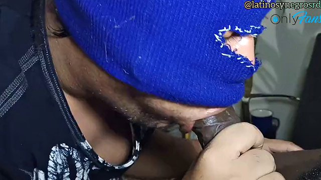 I suck my friend's cock with a huge thick and black cock and he loves to put the whole one in my mouth