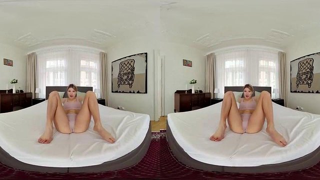 sexy Yoga ft. Gina Gerson: Blowjob, Hardcore & Brünette VR-Porno