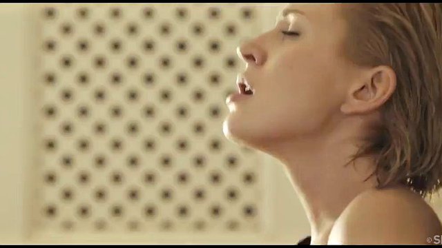 Czech Teens Tracy Lindsay and Vanessa Decker (Tracy Delicious) Fuck with Sex Toys