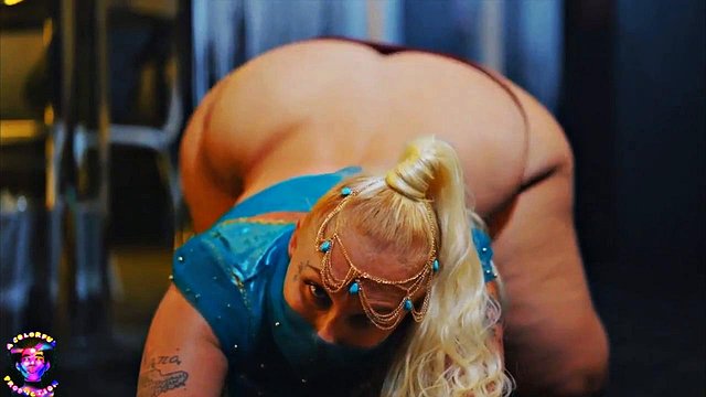Alexis Andrews' Big Tits BBW Clown Anal Pounding