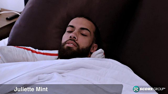 Teen Juliette Mint Handjobs James Angel