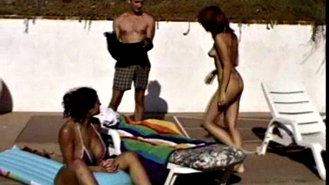 Basen z udziałem Chennin Blanc: porno na pieska, na jeźdźca i blondynkę