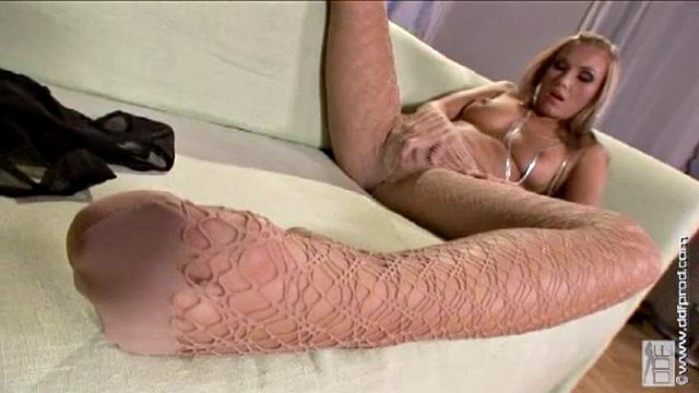 Φετίχ ποδιών: Bongacams, Lesbian & Feet Porn