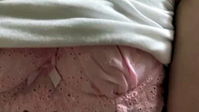 [Innocent J ○ outflow] Privately owned patisserie in S-ku, Tokyo / Inside a neat and clean beautiful girl & sperm bukkake / Relentless torture with a mini electric massage machine