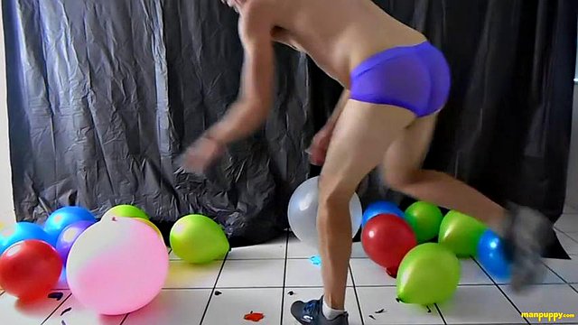 Big Dick e palloncini! - Richard Lennox