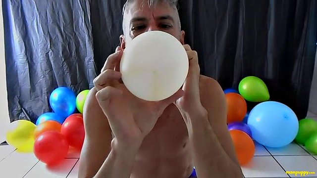 บิ๊กดิ๊กและลูกโป่งด้วย! - Richard Lennox