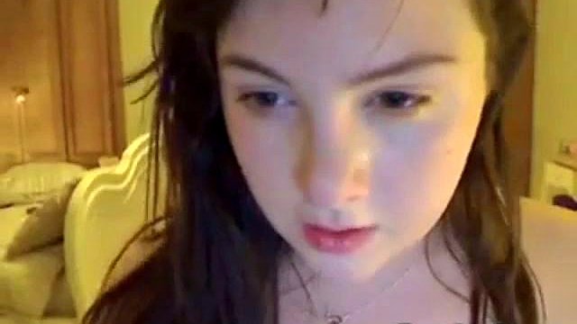 Beautiful Thick Amateur Femme Fatale: Xnxx, Solo & Webcam Porn