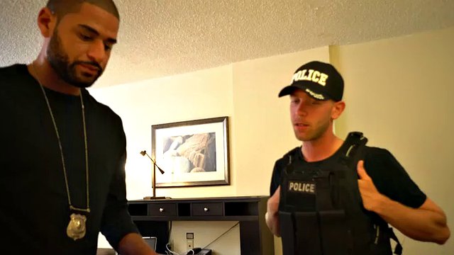 Busted Boys – Ariano – A Tight Spot